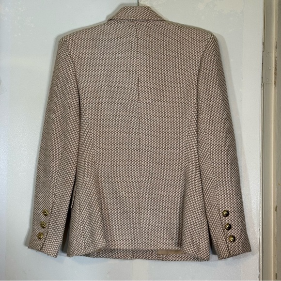 Vintage Betty Reiter Chic Tweed Jacket with Gold Buttons - Picture 14 of 16